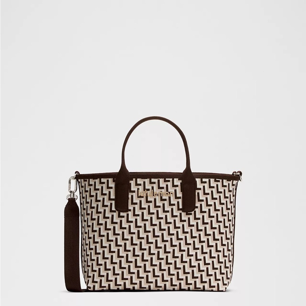 Lululemon Athletica Brown and Cream Classic Knit Small Tote Bag 8L   NWT